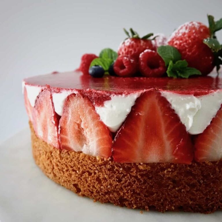 Unwiderstehlicher Beerigen-Joghurt-Kuchen! – Dirndl Küche