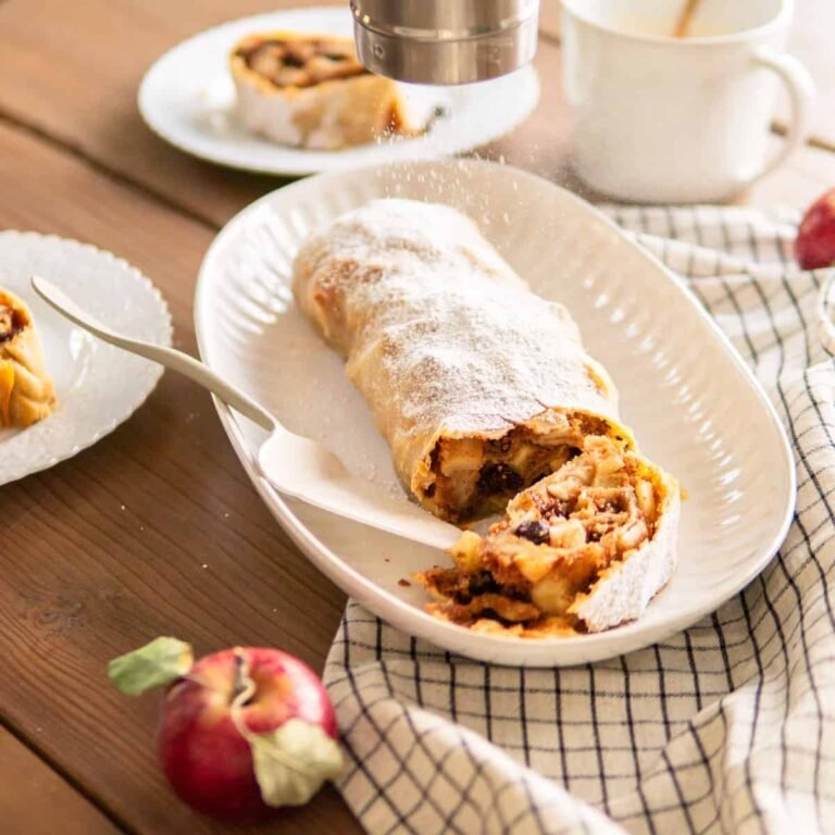 Authentischer Apfelstrudel